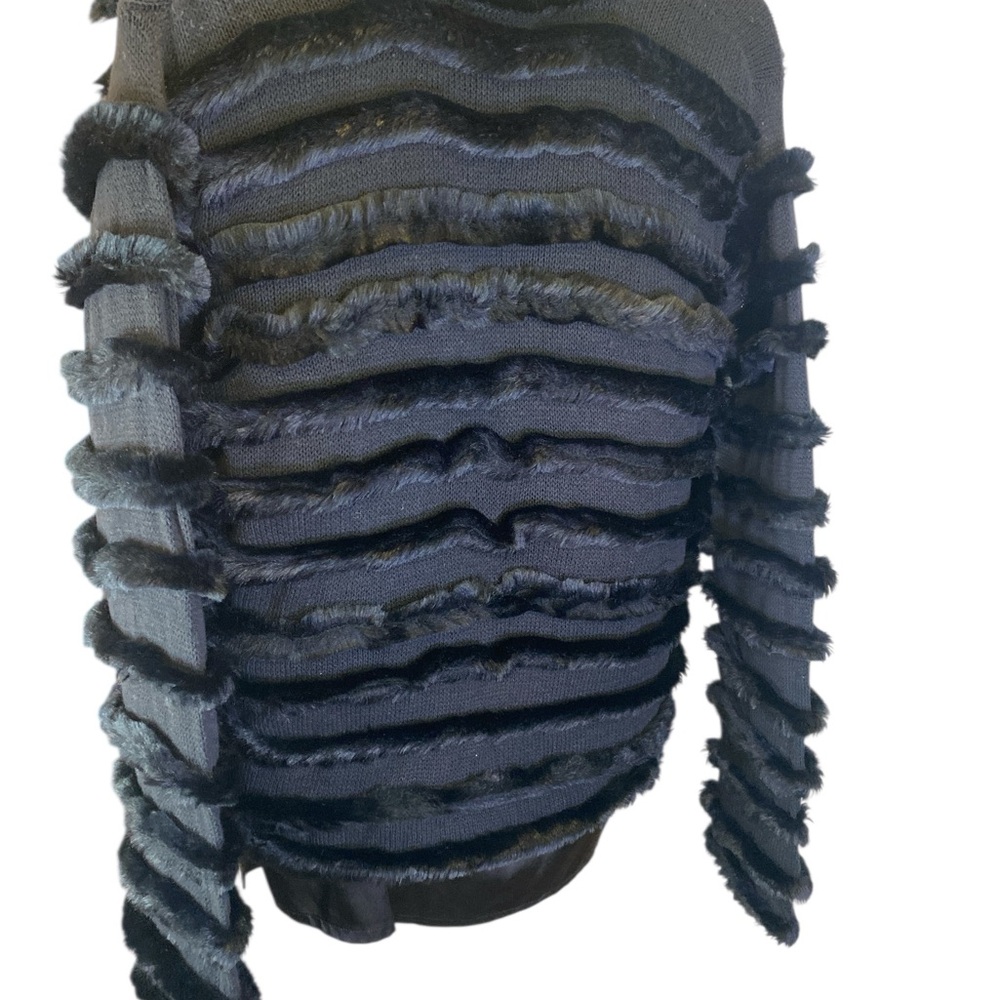 Christine Rotelli Blk Faux Fur Tiered Stripe Sweater – Sz M – Made in Hong Kong - Picture 3 of 6